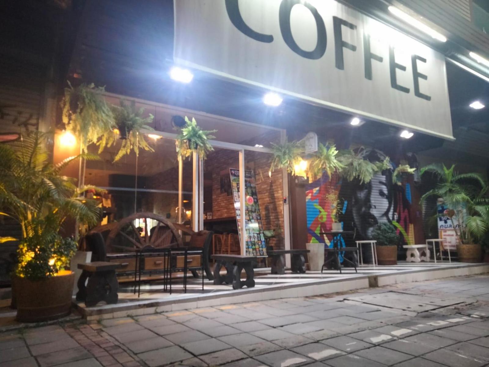 Chaiyee Coffee Chiang Mai Eksteriør bilde