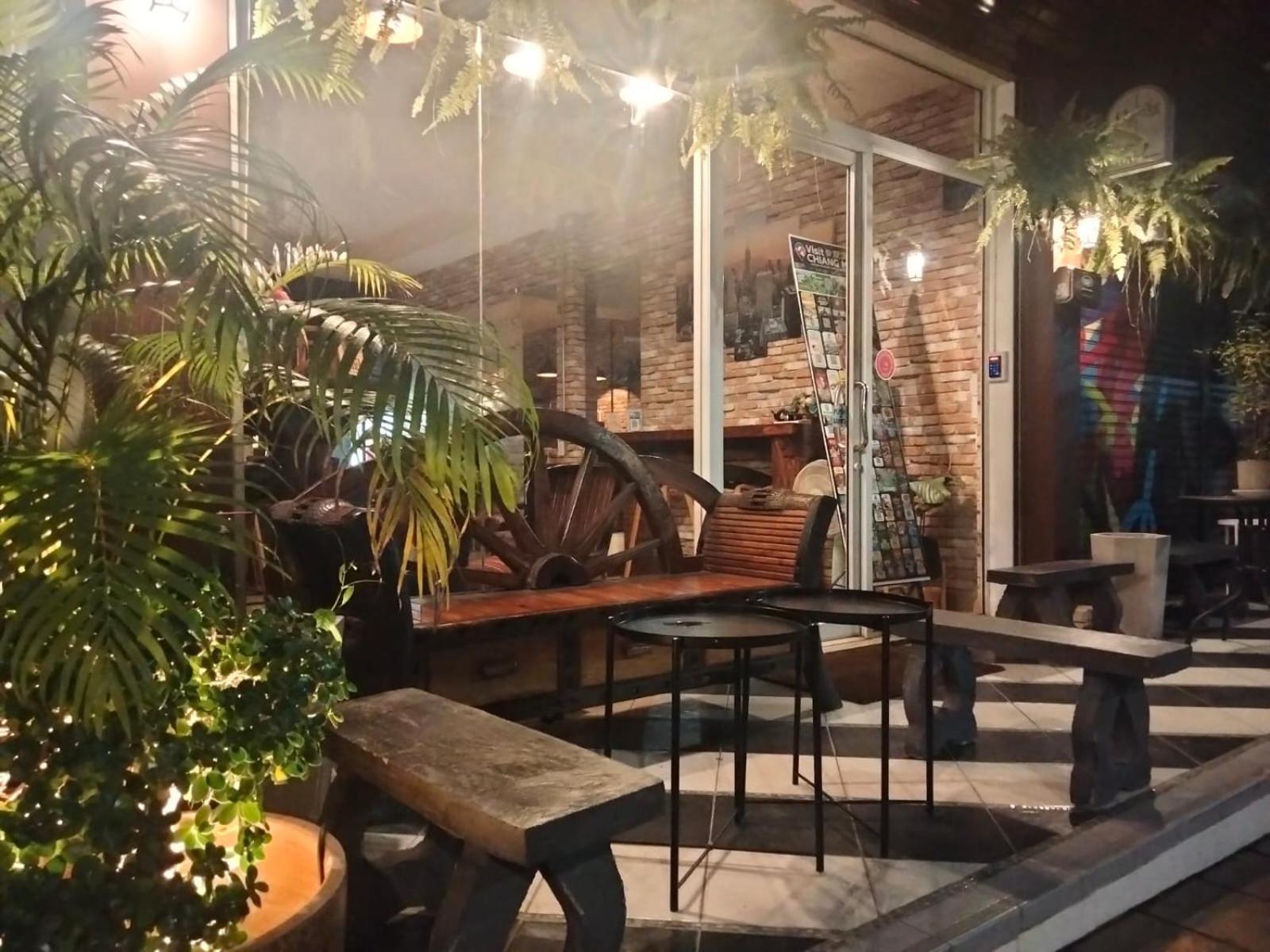 Chaiyee Coffee Chiang Mai Eksteriør bilde