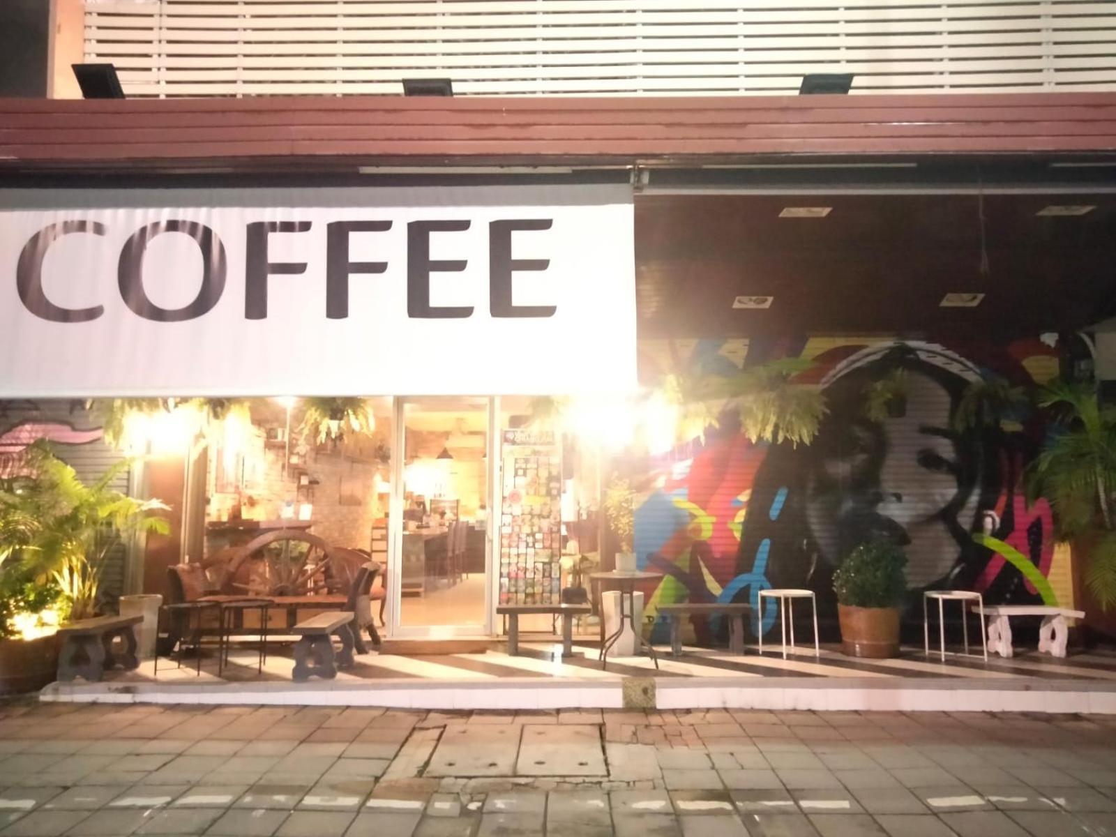 Chaiyee Coffee Chiang Mai Eksteriør bilde